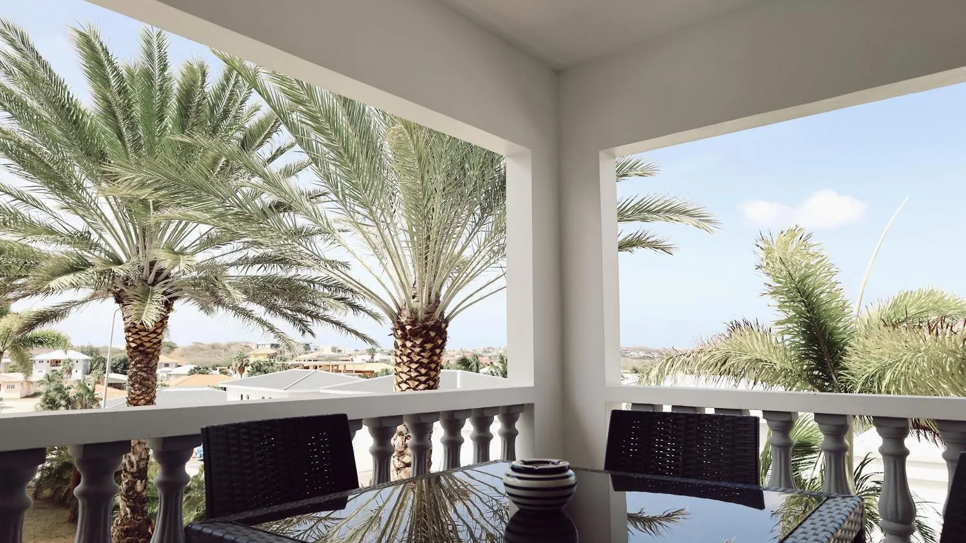 Palm Crest Apartment Willemstad Curacao