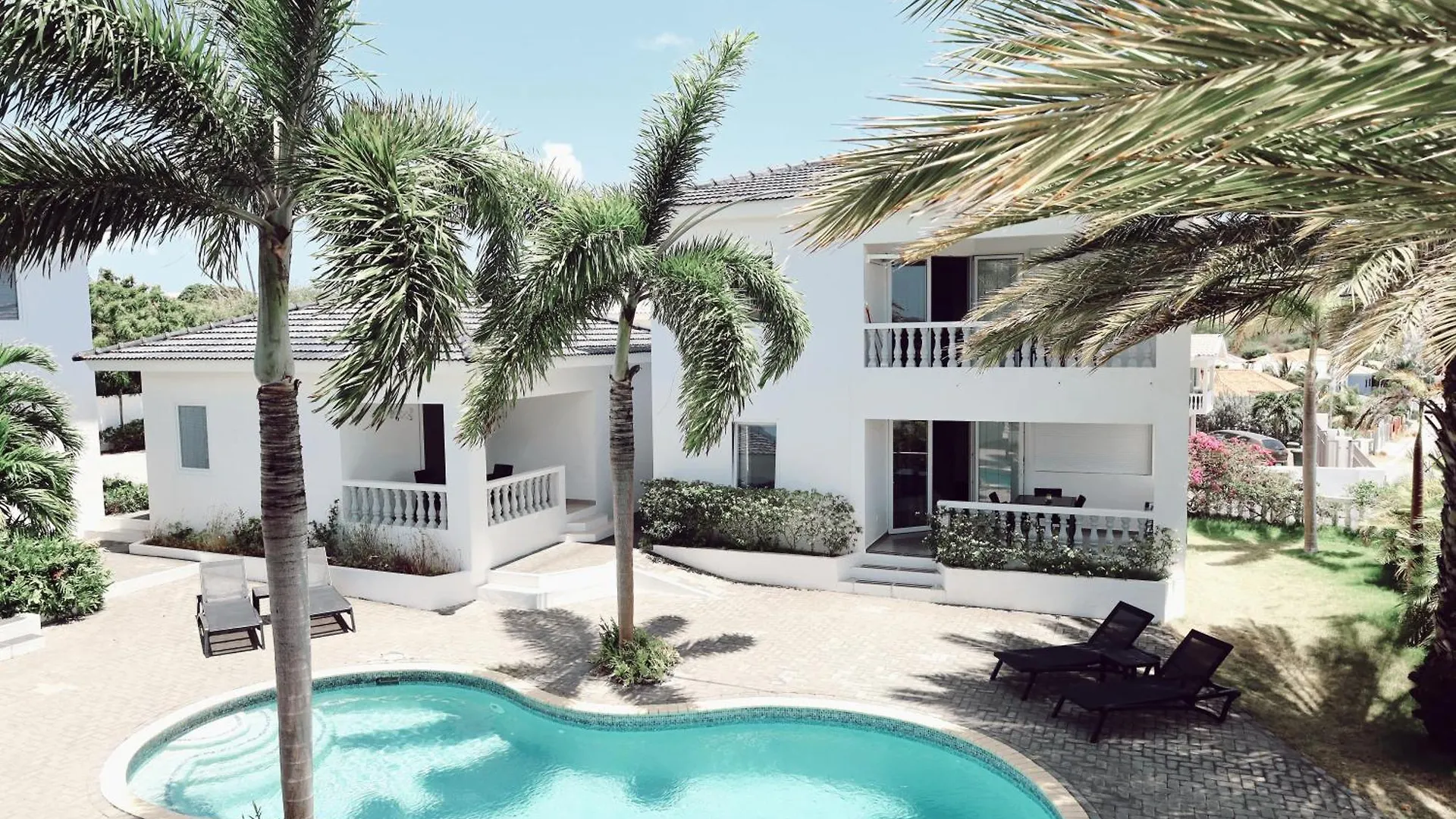 Palm Crest Apartment Willemstad