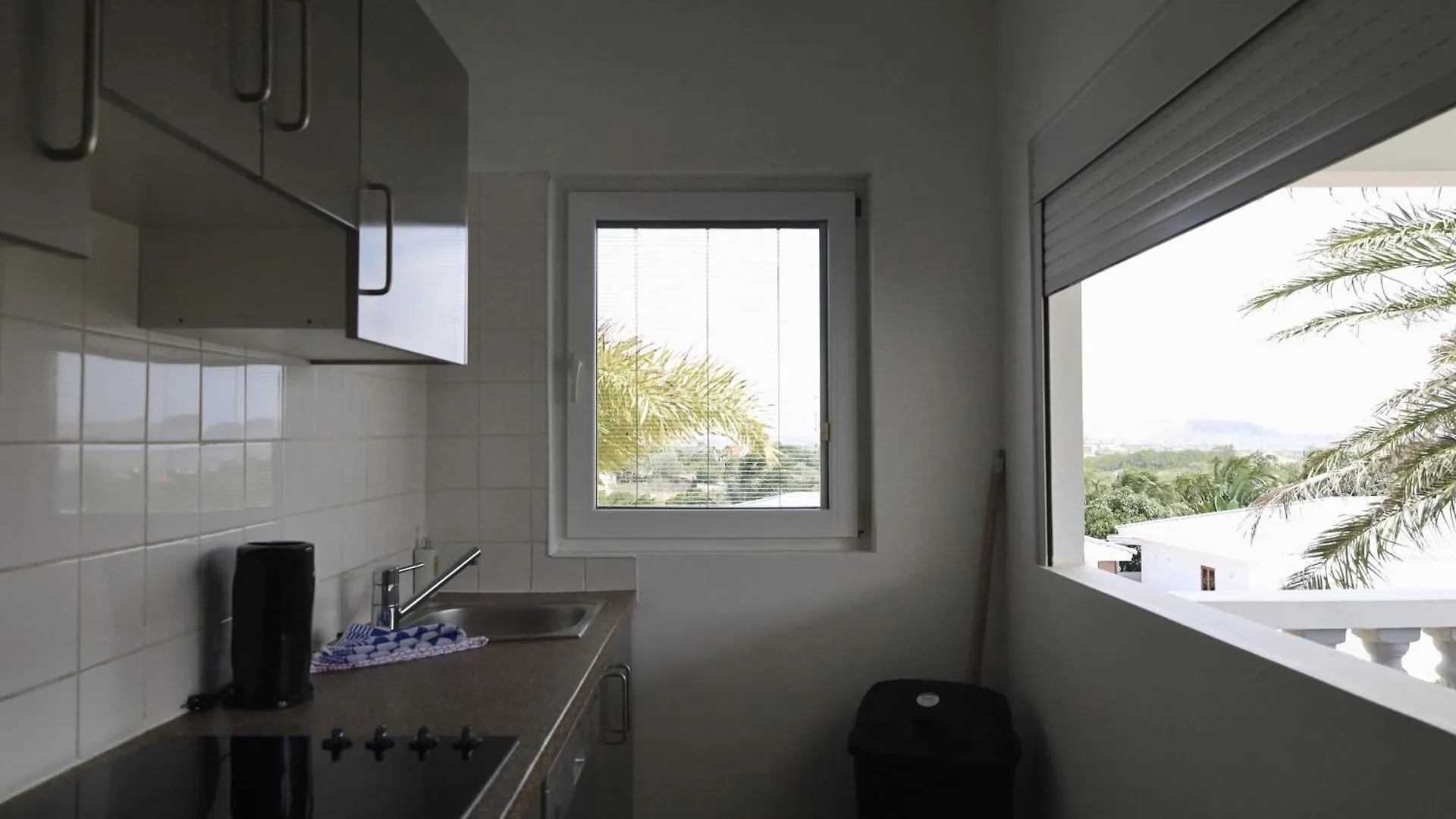 Palm Crest Apartment Willemstad Curacao